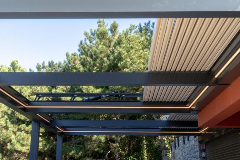 Pergolas à Iteuil pour sublimer votre espace extérieur